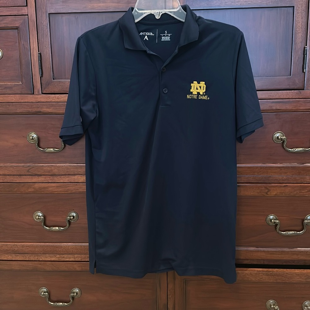 Men’s Notre Dame polo shorts size S worn
